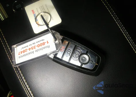 2021 Ford Explorer Limited z USA, uszkodzony, nr VIN 1FMSK8FH0MGB36507